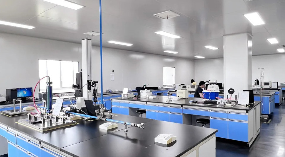 Zhejiang Runqiang Medical Instruments Co.,Ltd manufacturer production line